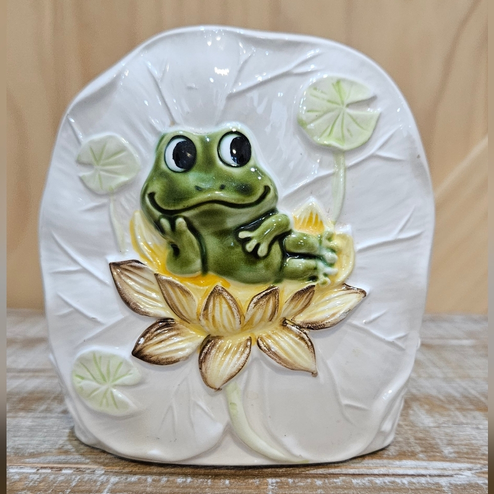 Vintage | 1978 Neil The Frog Sears & Roebuck Napkin Holder